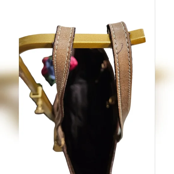 Coach Legacy 2007 - 4 Piece Set - Tote, Wallet, Makeup Bag & Scarf - Picture 7 of 14